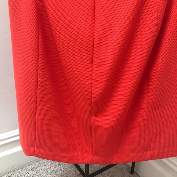 NWT Banana Republic mini skirt in size 4. - Picture 5 of 7